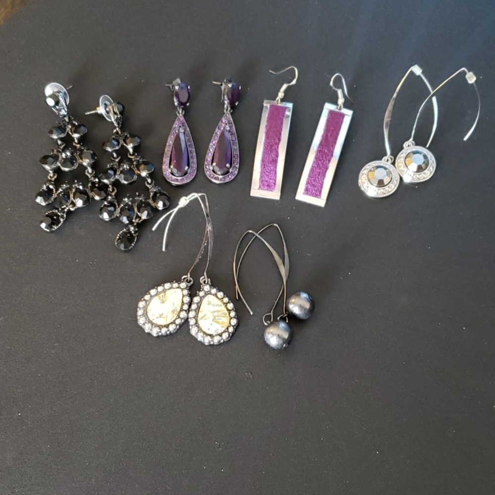 Earrings (6 sets)